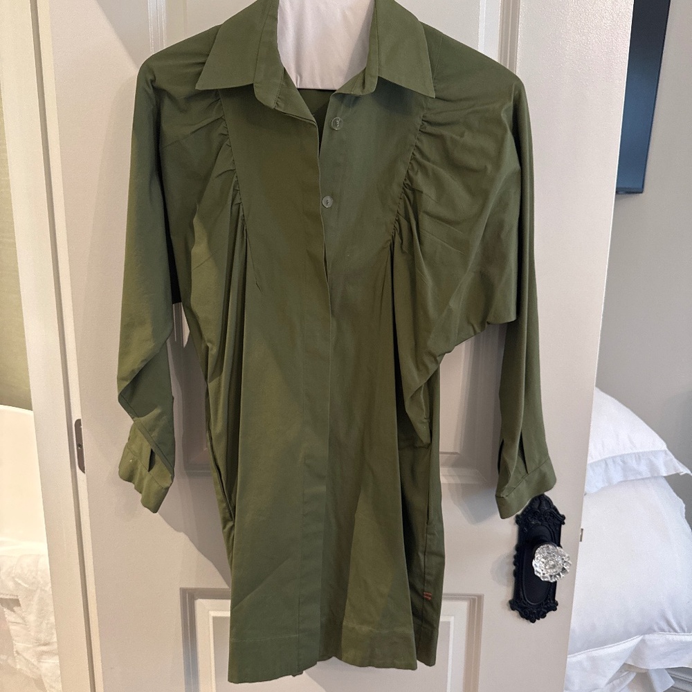 Green noble 31 dress